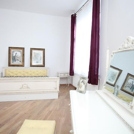 Apartament Przestronny Apartament Kalisz Pokój zdjęcie
