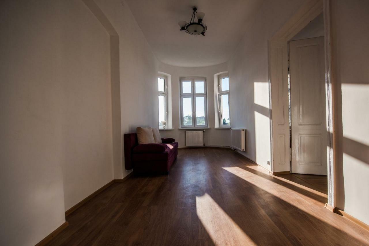 Apartament Przestronny Apartament Kalisz Zewnętrze zdjęcie